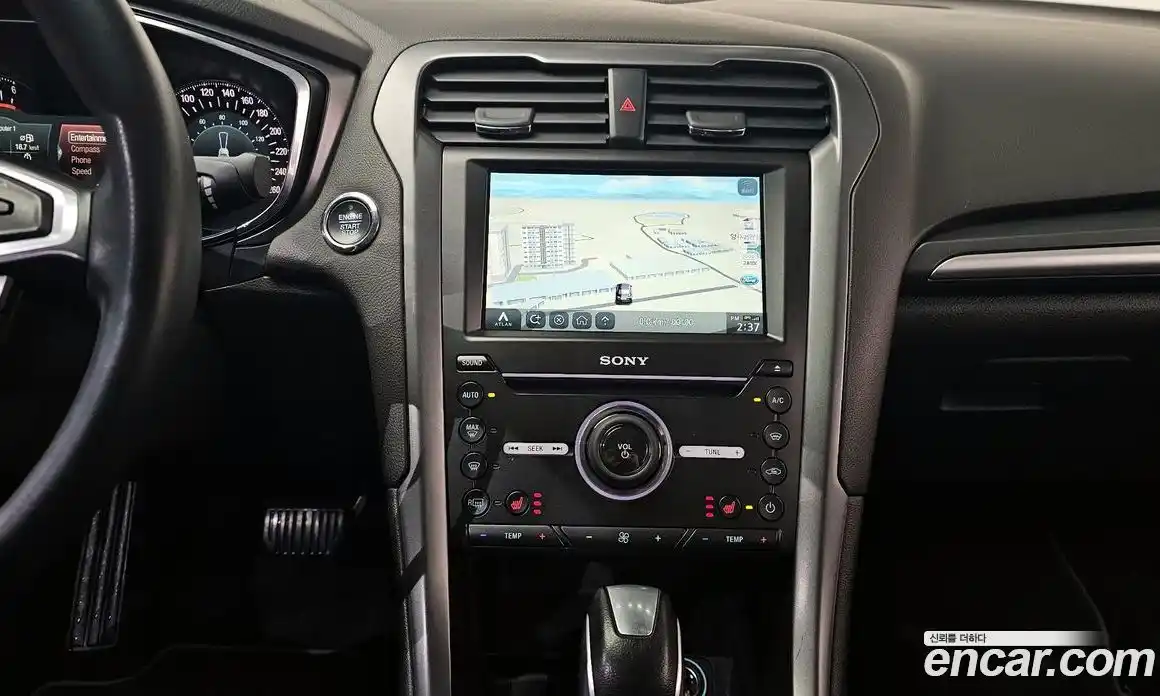 Ford Mondeo 2017 2.0 Автомат в Москве № 335753, фото 14