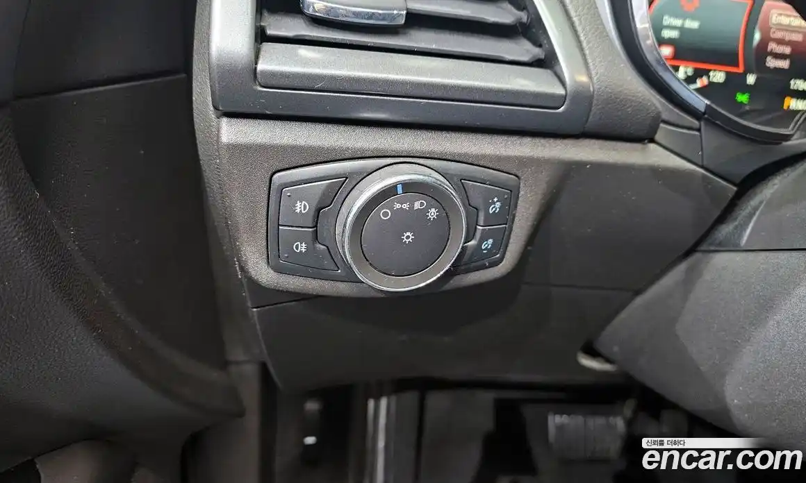 Ford Mondeo 2017 2.0 Автомат в Москве № 335753, фото 17