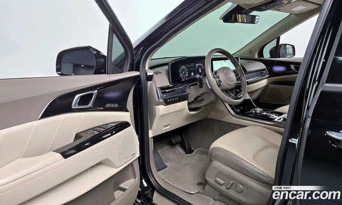 Kia Canival 2023 2.2 Автомат в Москве № 338650, фото 20