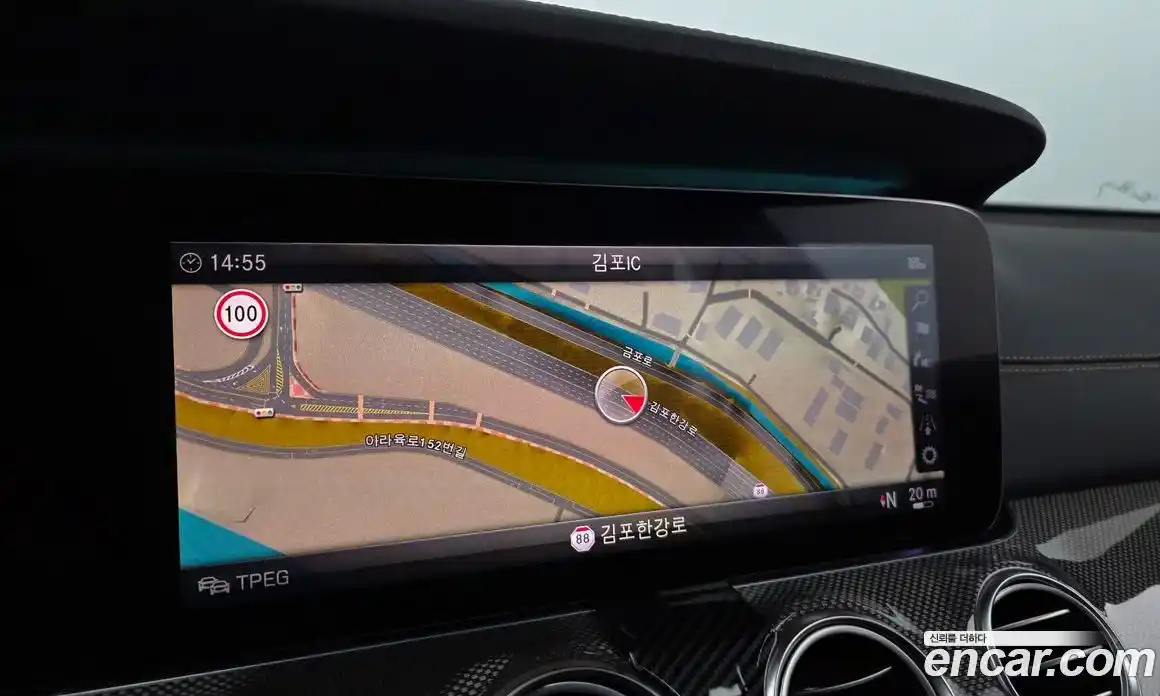 Mercedes-Benz E-Class 2019 2.0 Автомат в Москве № 340375, фото 17