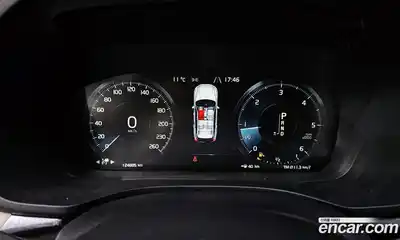 Volvo XC60 2018 2.0 Автомат в Москве № 344222, миниатюра 11