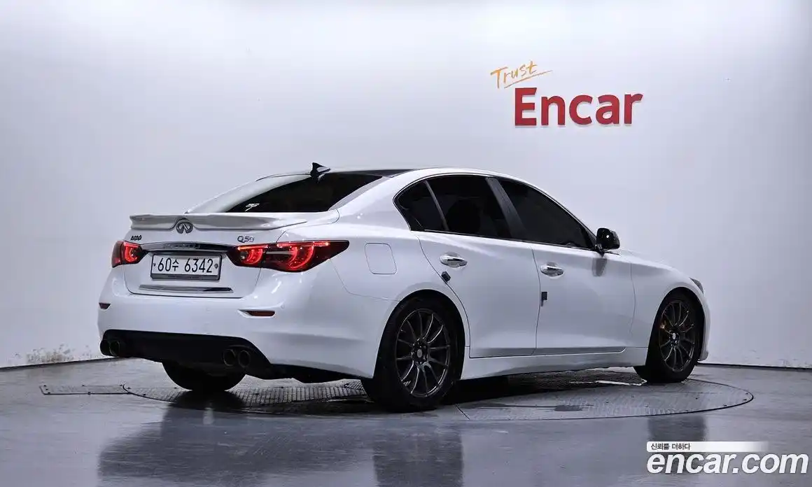 Infiniti Q50 2014 2.1 Автомат в Москве № 344701, фото 18