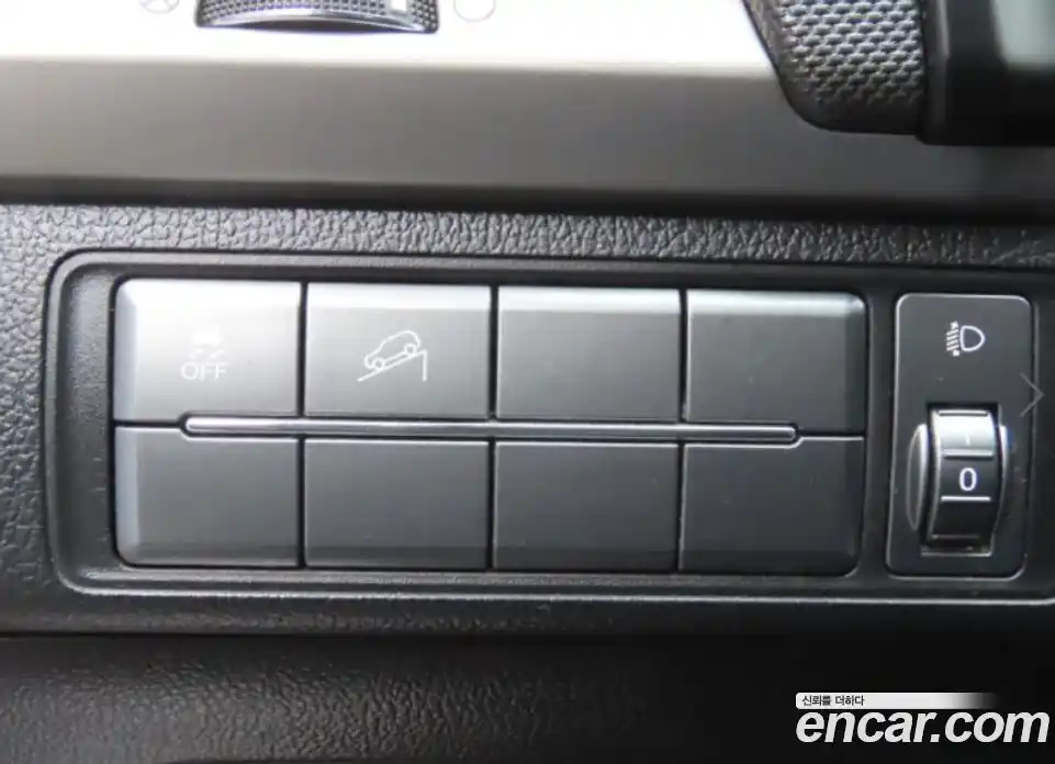 SsangYong Rexton 2019 2.2 Автомат в Москве № 34678, фото 15