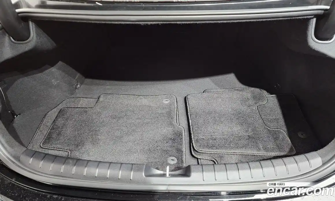 Hyundai Grandeur 2019 2.4 Автомат в Москве № 356679, фото 20