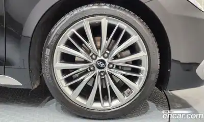 Hyundai Grandeur 2019 2.4 Автомат в Москве № 356679, миниатюра 5