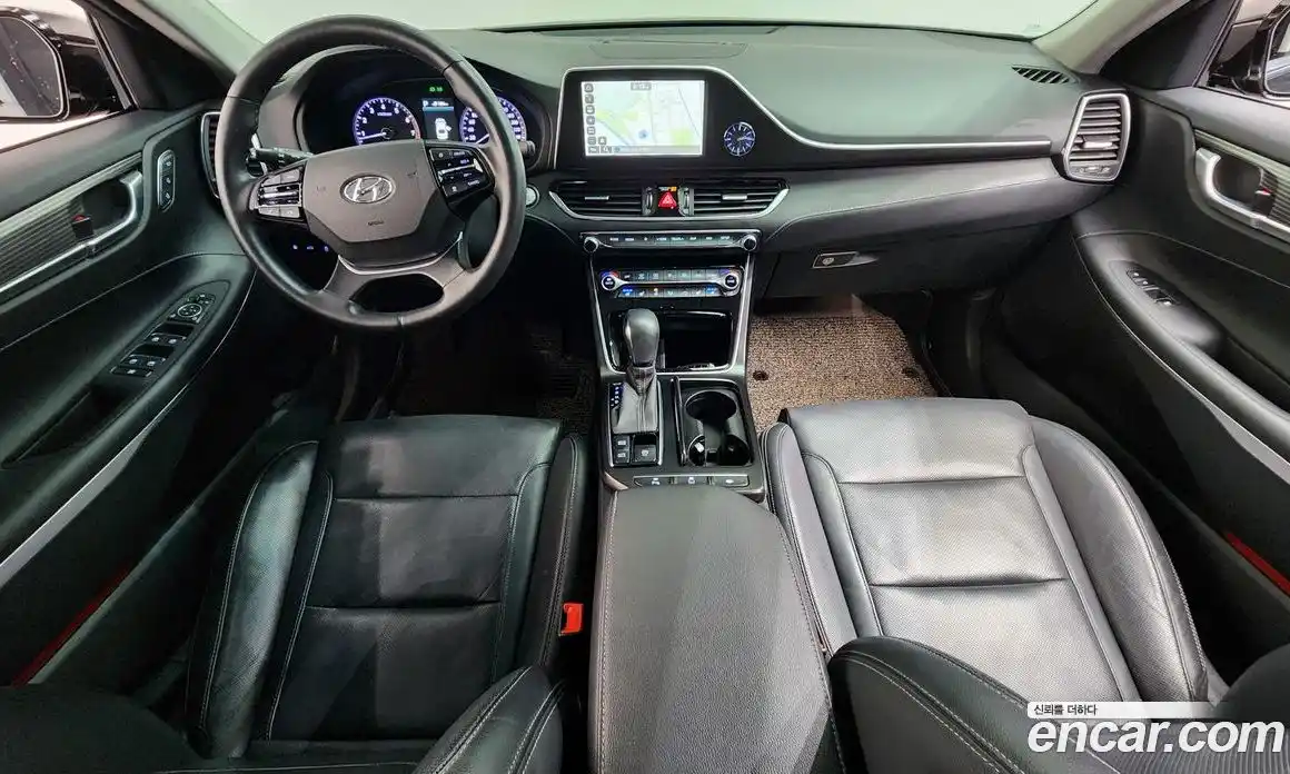 Hyundai Grandeur 2019 2.4 Автомат в Москве № 356679, фото 7