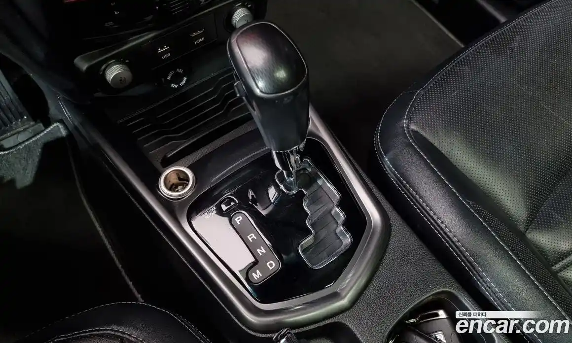 SsangYong TIBOLI 2016 1.6 Автомат в Москве № 35882, фото 15