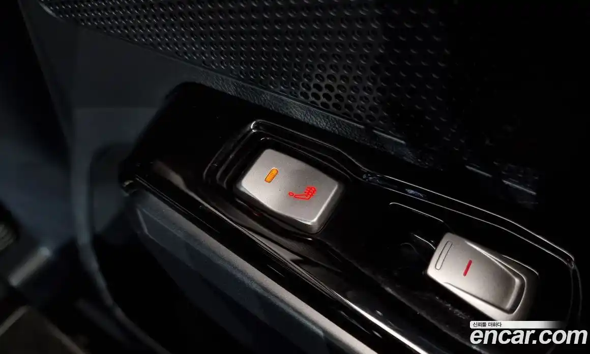 SsangYong TIBOLI 2016 1.6 Автомат в Москве № 35882, фото 20