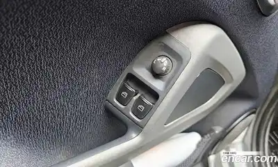 Smart Fortwo 2012 1.0 Автомат в Москве № 361167, миниатюра 11