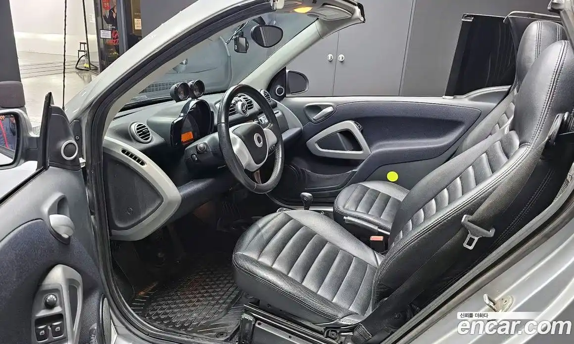 Smart Fortwo 2012 1.0 Автомат в Москве № 361167, фото 10