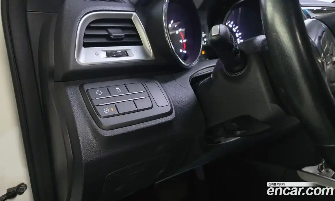 SsangYong TIBOLI 2016 1.6 Автомат в Москве № 368055, фото 14