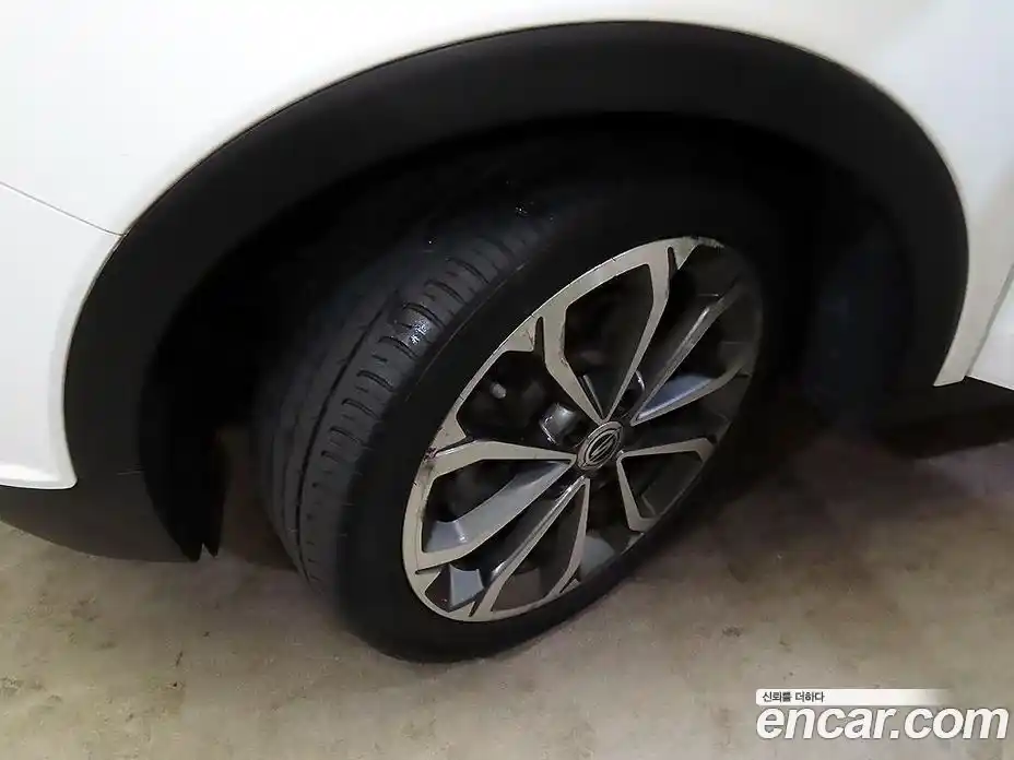 SsangYong TIBOLI 2018 1.6 Автомат в Москве № 369847, фото 20