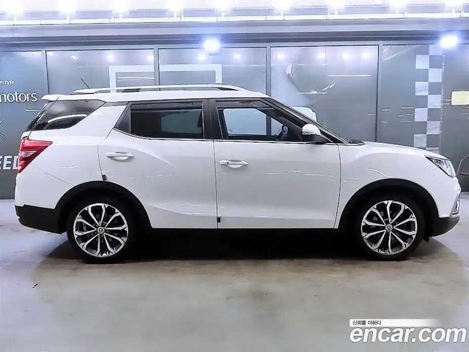 SsangYong TIBOLI 2018 1.6 Автомат в Москве № 369847, фото 3