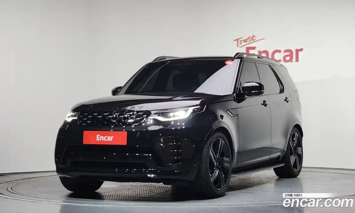 Land Rover Discovery 2024 3.0 Автомат в Москве № 374740, фото 1