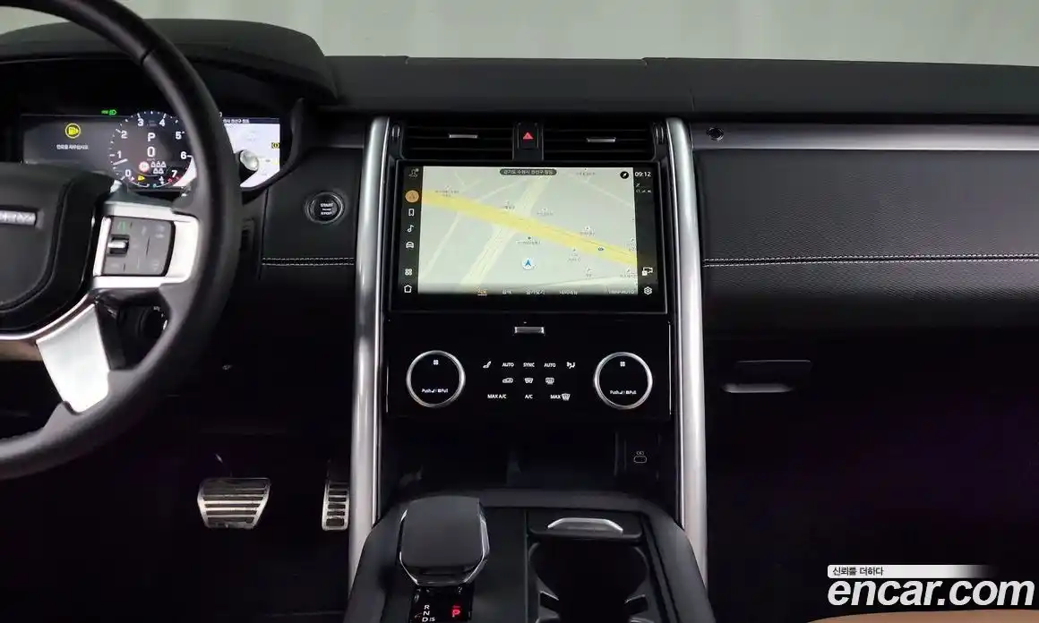 Land Rover Discovery 2024 3.0 Автомат в Москве № 374740, фото 14