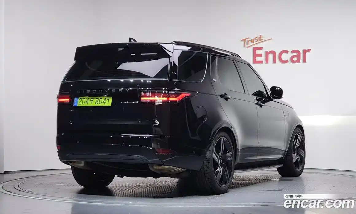 Land Rover Discovery 2024 3.0 Автомат в Москве № 374740, фото 2