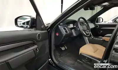 Land Rover Discovery 2024 3.0 Автомат в Москве № 374740, миниатюра 10