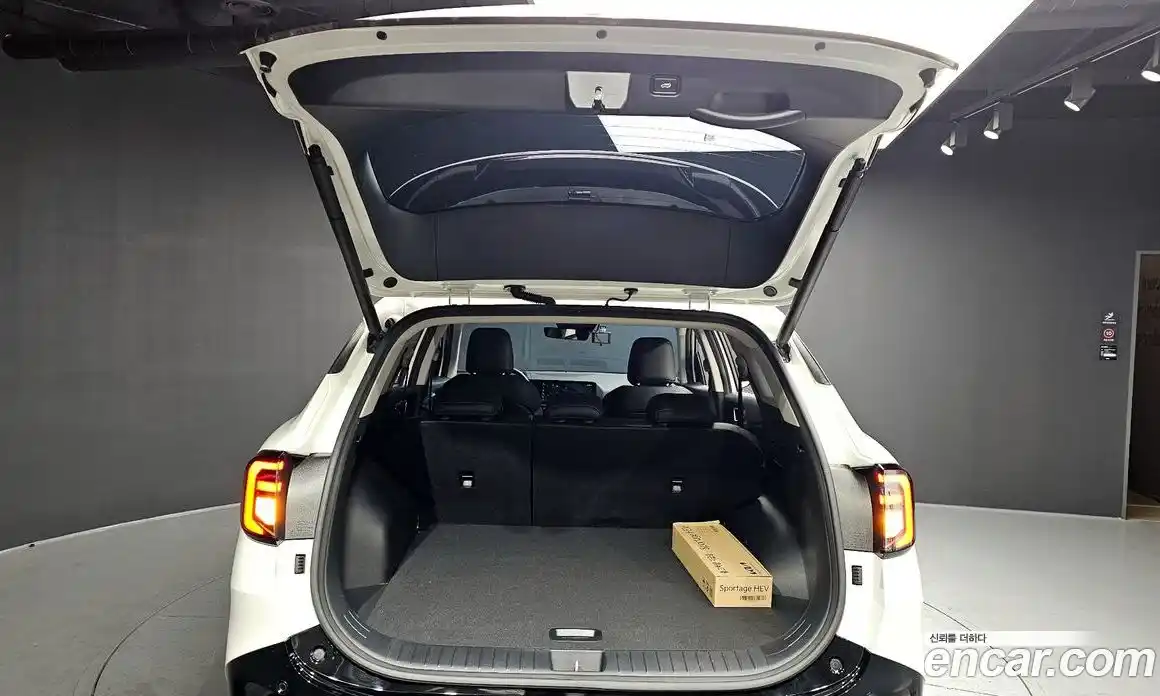 Kia Sportage 2025 1.6 Автомат в Москве № 383411, фото 19