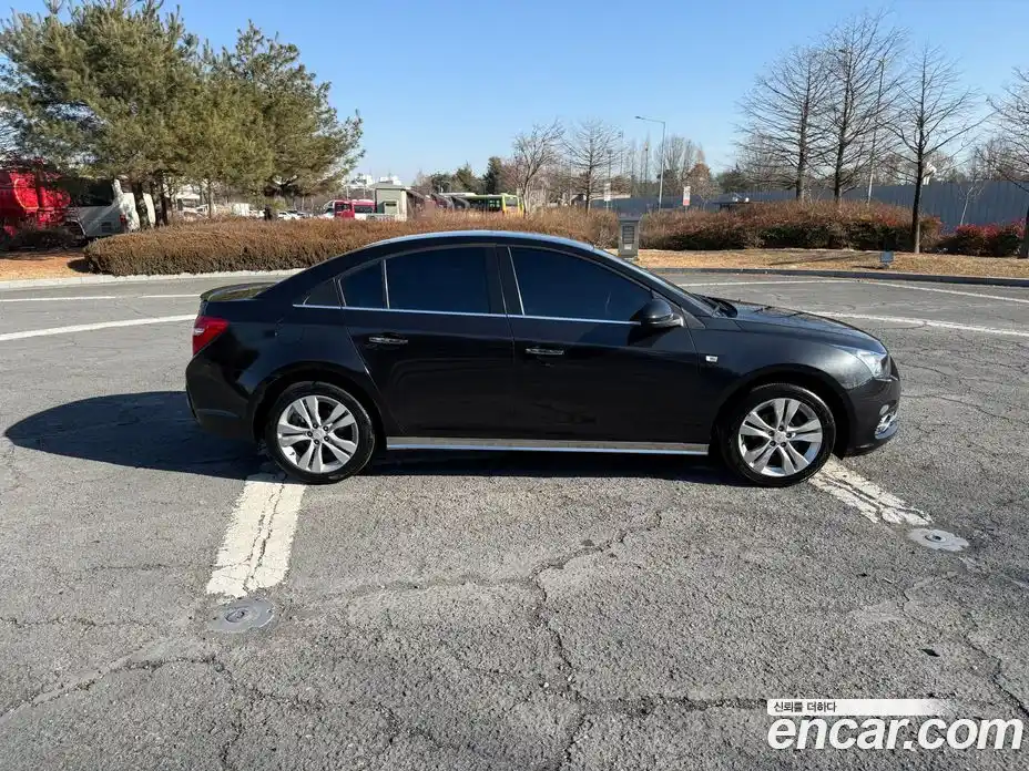 Chevrolet Cruze 2013 1.8 Автомат в Москве № 38379, фото 3