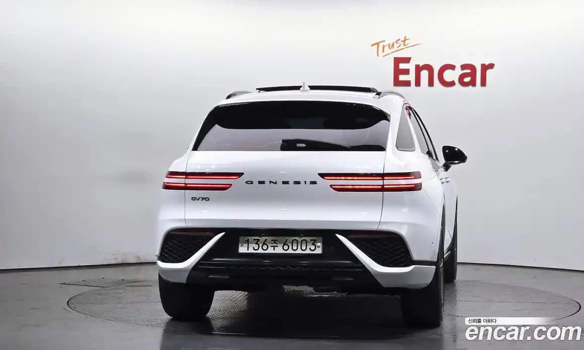 Genesis GV70 2021 2.2 Автомат в Москве № 386122, фото 4