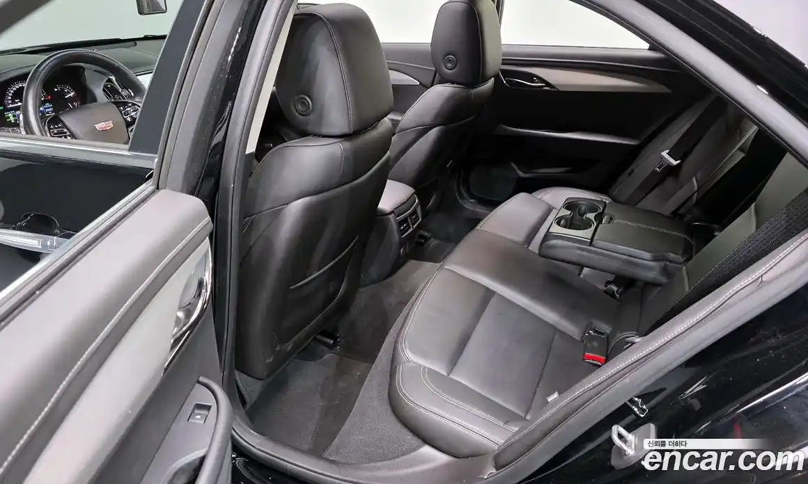 Cadillac ATS 2017 2.0 Автомат в Москве № 387024, фото 12