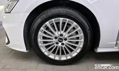 Audi A6 2021 2.0 Автомат в Москве № 391566, миниатюра 5