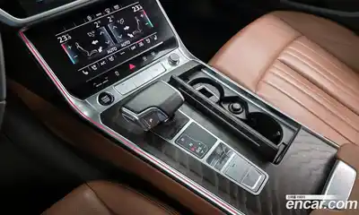 Audi A6 2021 2.0 Автомат в Москве № 391566, миниатюра 9