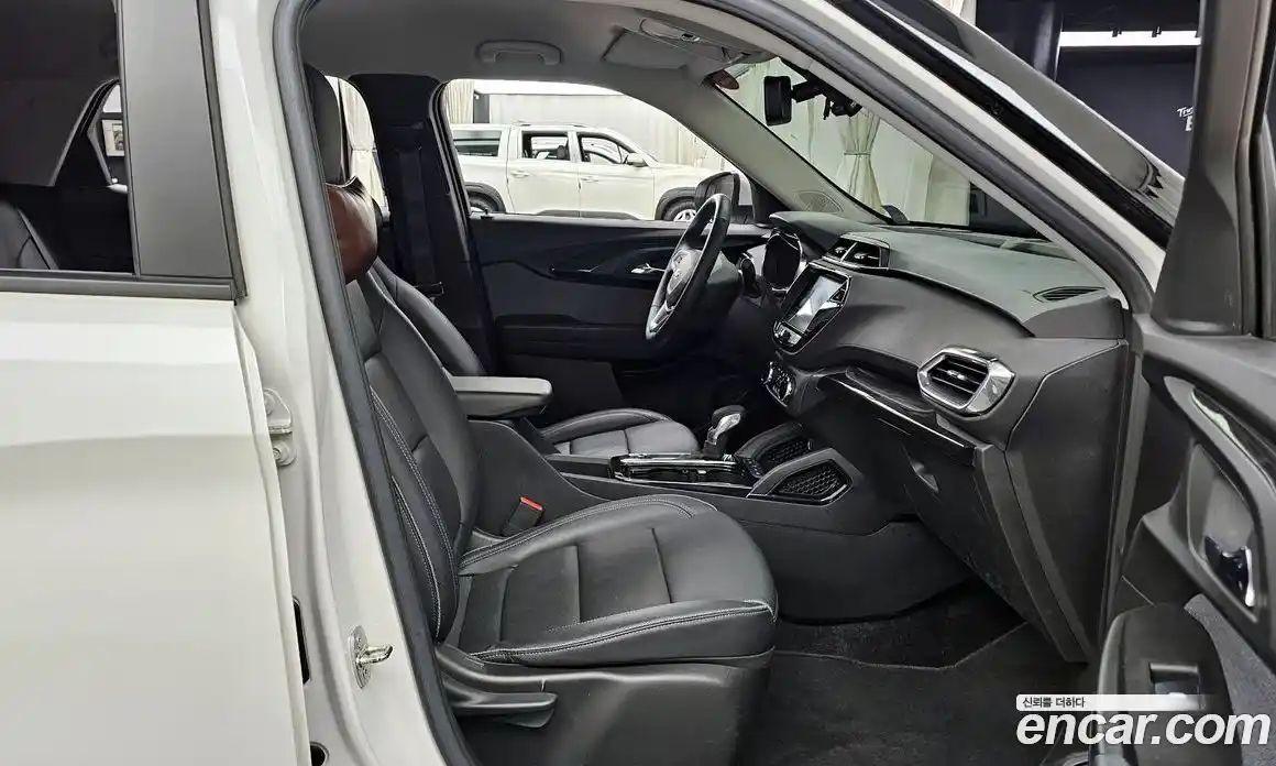 Chevrolet TrailBlazer 2023 1.3 Автомат в Москве № 39498, фото 11