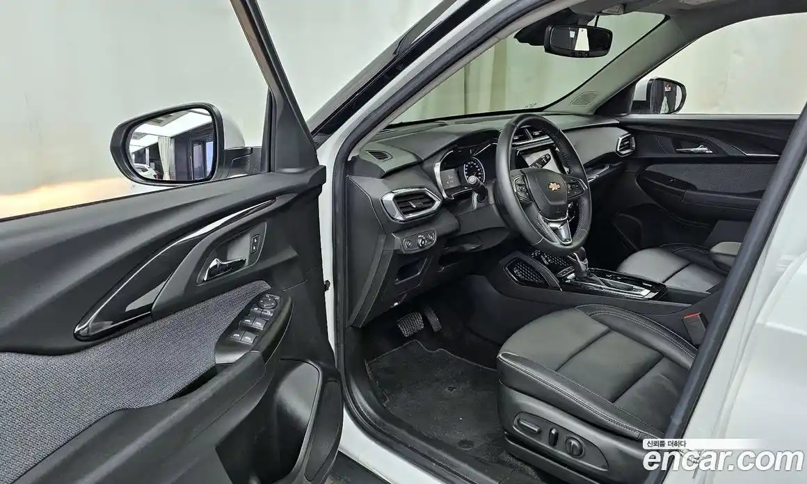 Chevrolet TrailBlazer 2023 1.3 Автомат в Москве № 39498, фото 10