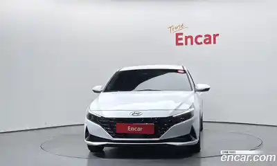 Hyundai Avante 2023 1.6 Автомат в Москве № 395496, миниатюра 3