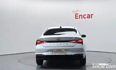 Hyundai Avante 2023 1.6 Автомат в Москве № 395496, миниатюра 4