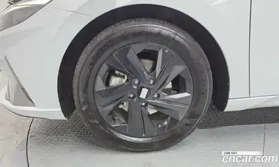 Hyundai Avante 2023 1.6 Автомат в Москве № 395496, миниатюра 5