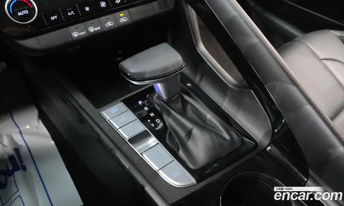 Hyundai Avante 2023 1.6 Автомат в Москве № 395496, фото 9