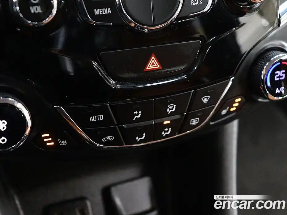 Chevrolet Cruze 2017 1.4 Автомат в Москве № 396972, фото 11