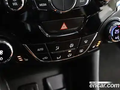 Chevrolet Cruze 2017 1.4 Автомат в Москве № 396972, миниатюра 11