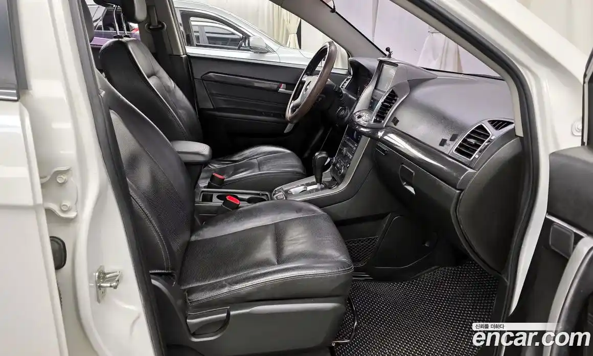 Chevrolet Captiva 2013 2.0 Автомат в Москве № 39948, фото 11