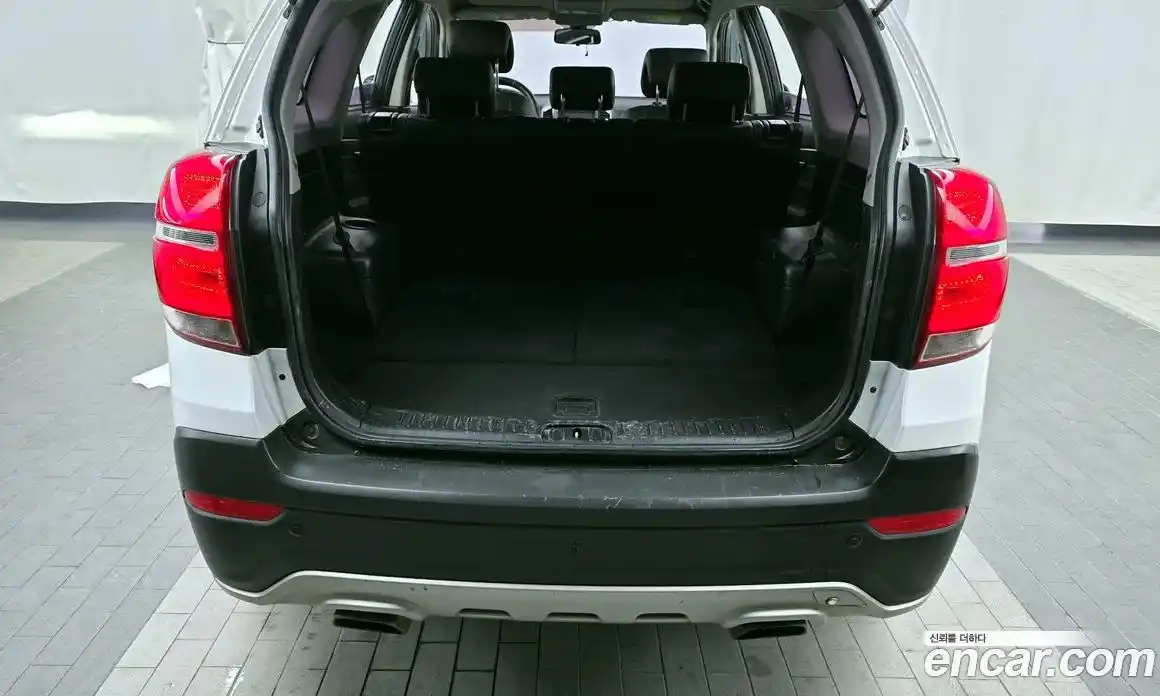 Chevrolet Captiva 2013 2.0 Автомат в Москве № 39948, фото 20