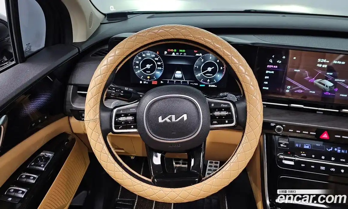 Kia Canival 2023 2.2 Автомат в Москве № 402735, фото 12