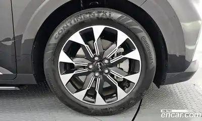 Kia Canival 2023 2.2 Автомат в Москве № 402735, миниатюра 5