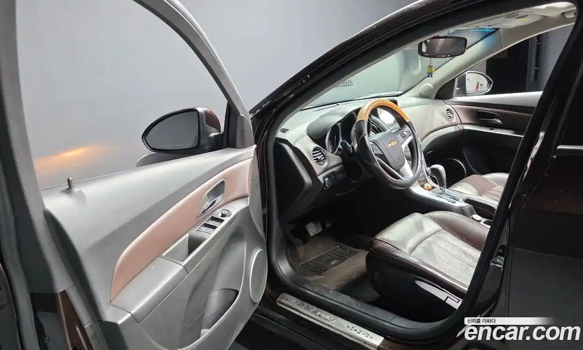 Chevrolet Cruze 2013 1.8 Автомат в Москве № 40883, фото 1