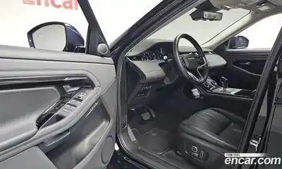 Land Rover Range-Rover Evoque 2022 2.0 Автомат в Москве № 416239, миниатюра 9