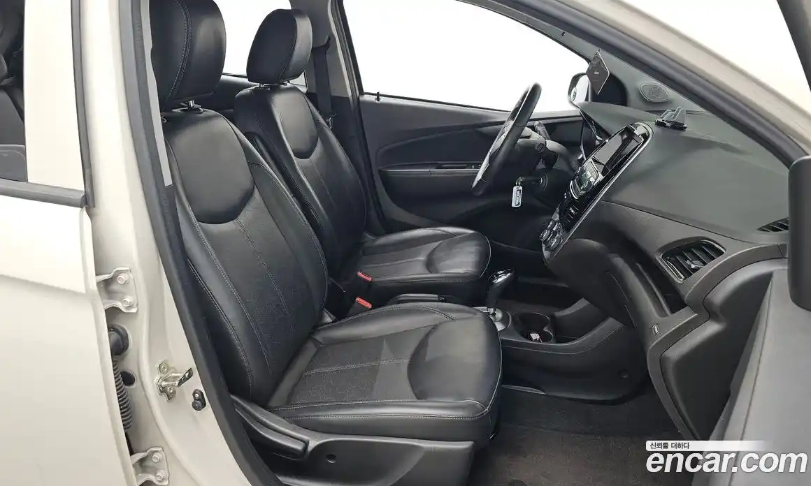 Chevrolet Spark 2016 1.0 Автомат в Москве № 41858, фото 14