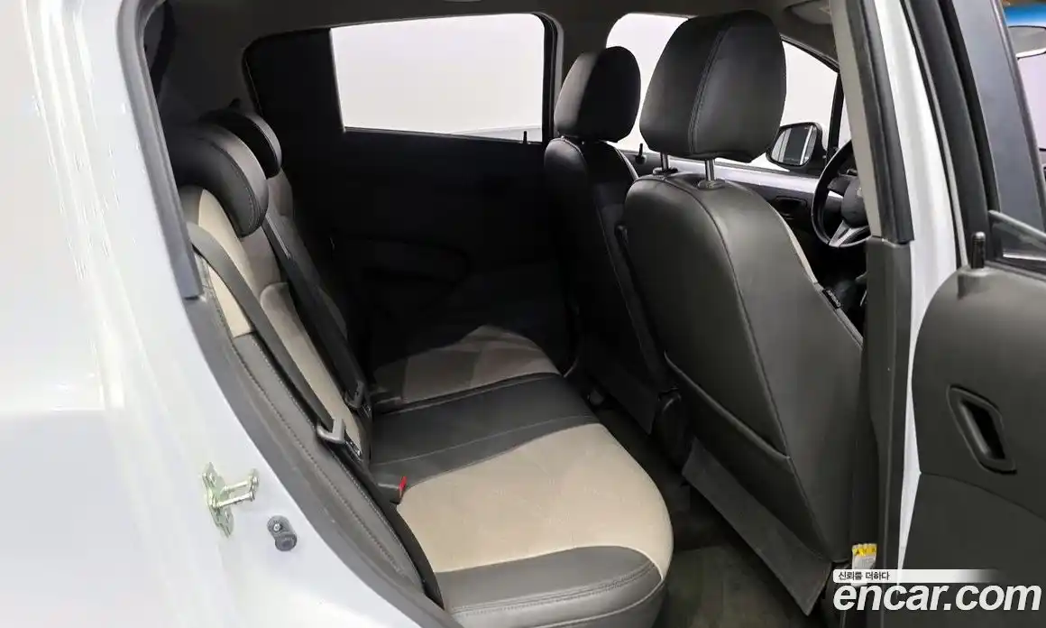 Chevrolet Spark 2014 1.0 Автомат в Москве № 42102, фото 15