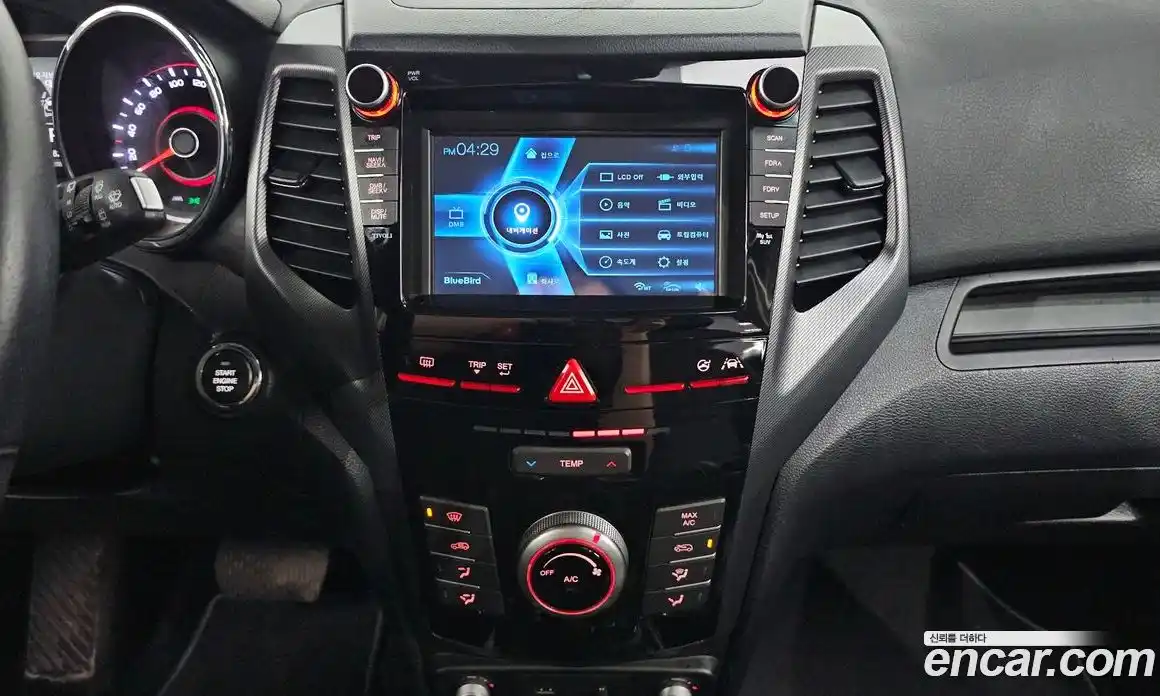 SsangYong TIBOLI 2017 1.6 Автомат в Москве № 421159, фото 12