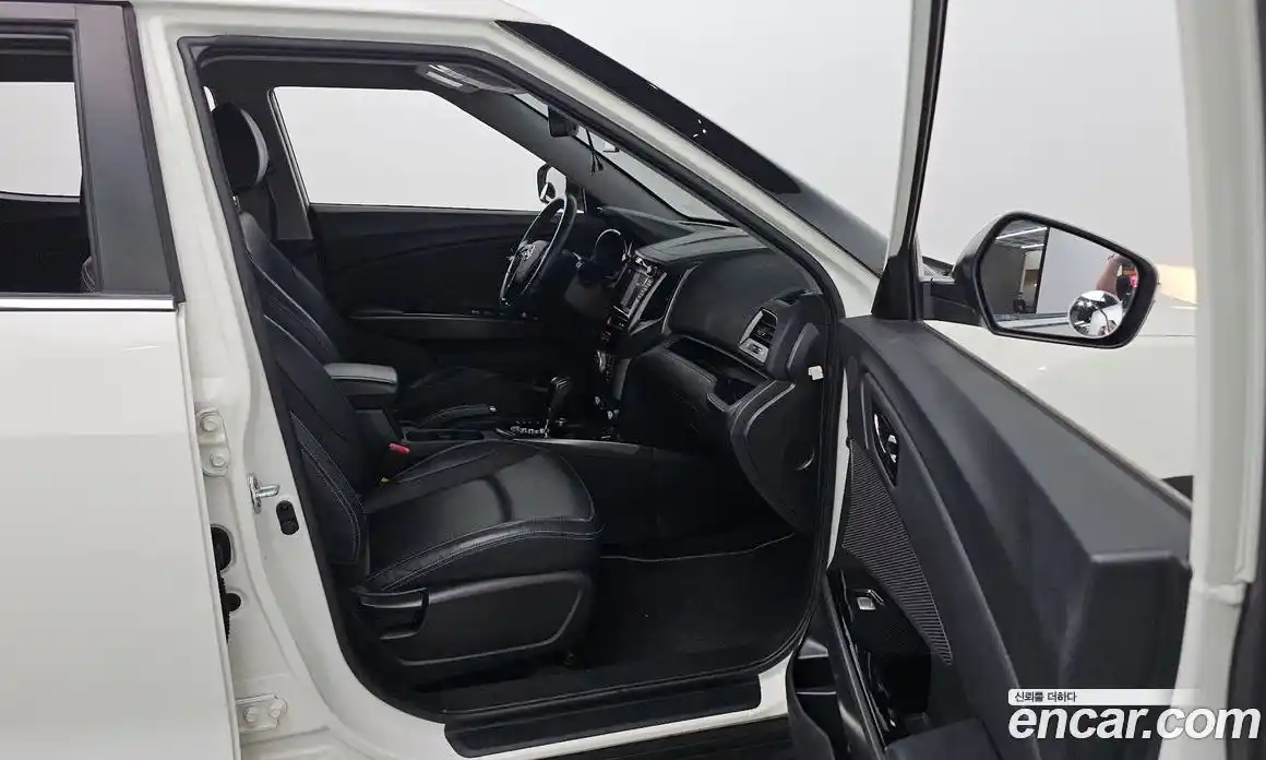 SsangYong TIBOLI 2017 1.6 Автомат в Москве № 421159, фото 18