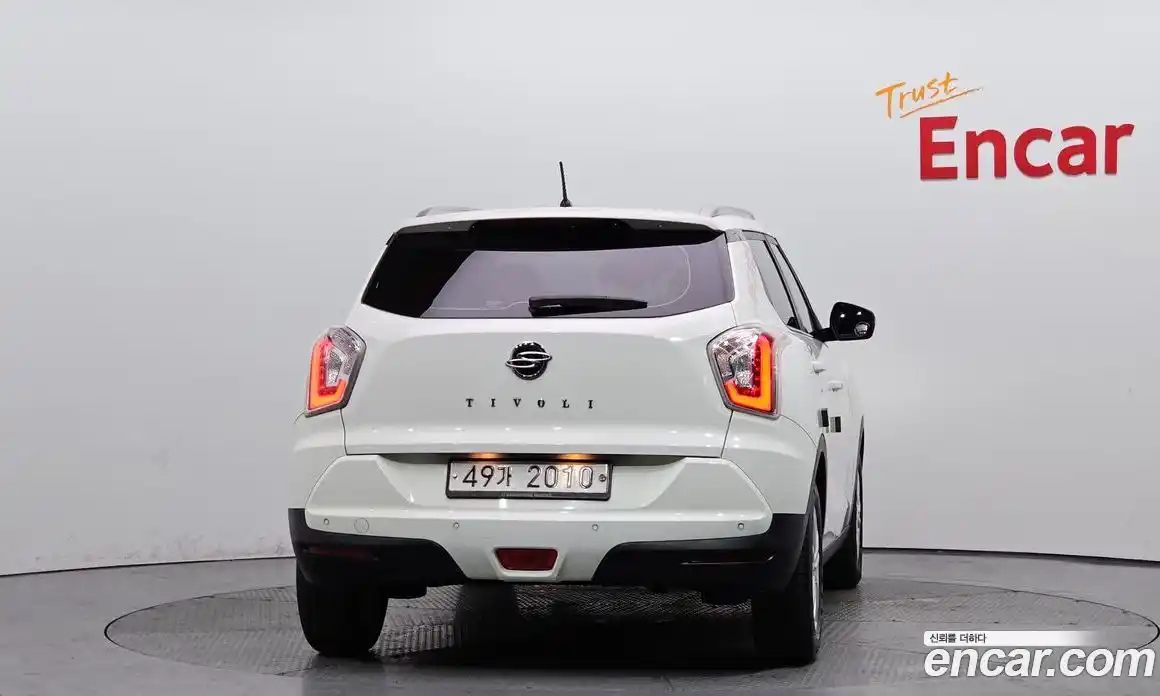 SsangYong TIBOLI 2017 1.6 Автомат в Москве № 421159, фото 4