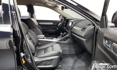 Renault QM6 2018 2.0 Автомат в Москве № 423201, миниатюра 11