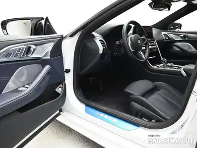 BMW 8-Series 2025 4.4 Автомат в Москве № 424486, миниатюра 11