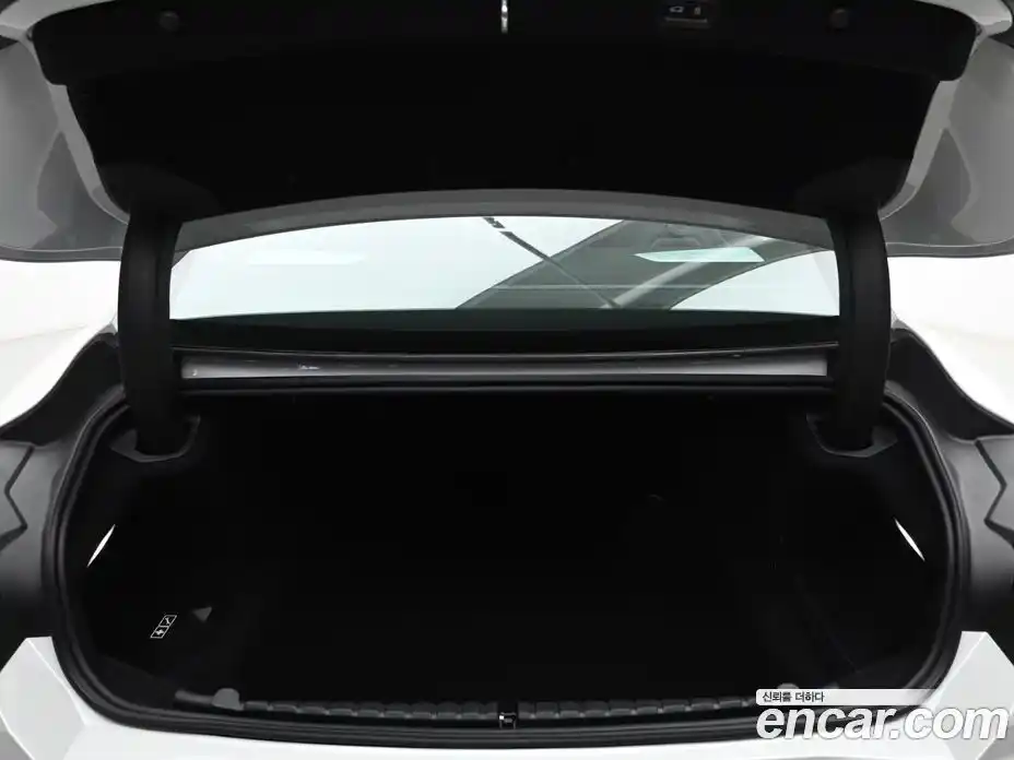 BMW 8-Series 2025 4.4 Автомат в Москве № 424486, фото 20