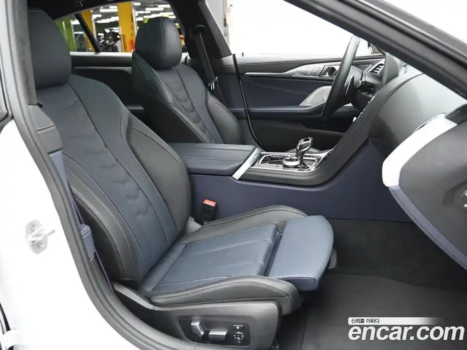 BMW 8-Series 2025 4.4 Автомат в Москве № 424486, фото 10